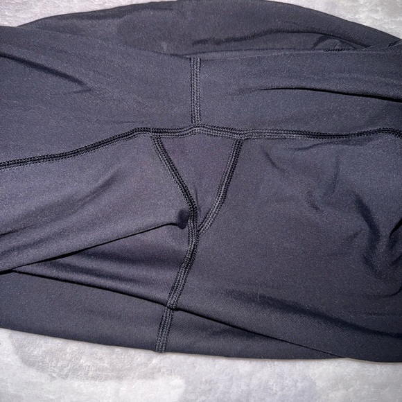 LULULEMON LEGGINGS - Picture 11 of 11